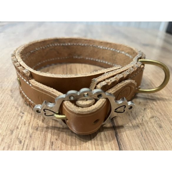 Bőr nyakörv acél csattal – terelőkutya, pumi, puli, mudi