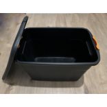 Nagy tároló doboz jól záródó tetővel – 40 liter