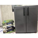 Istálló szekrény - házipatika és eszköz tároló